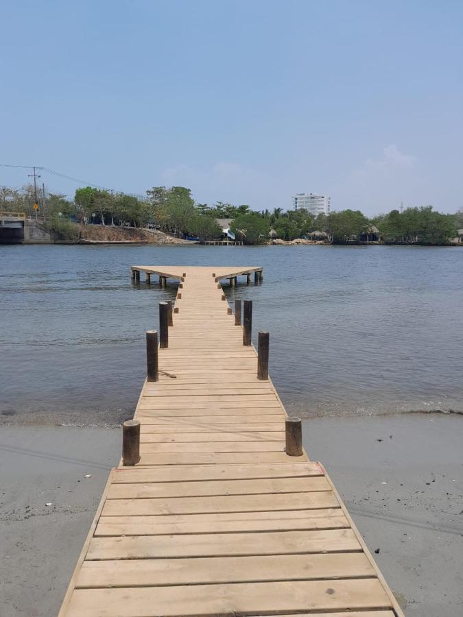 فندق Playa Mag Coveñas المظهر الخارجي الصورة