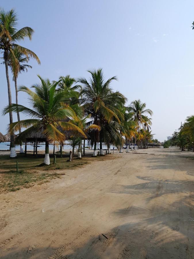 فندق Playa Mag Coveñas المظهر الخارجي الصورة
